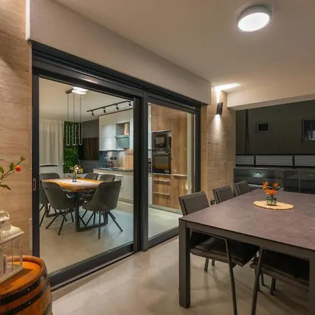 Polaris By Guide 别墅