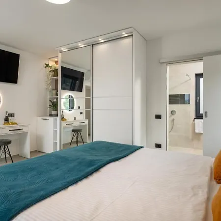 Βίλα Polaris By Guide Štinjan