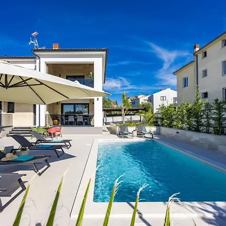 Polaris By Guide Villa *