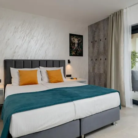 Vila Polaris By Guide *