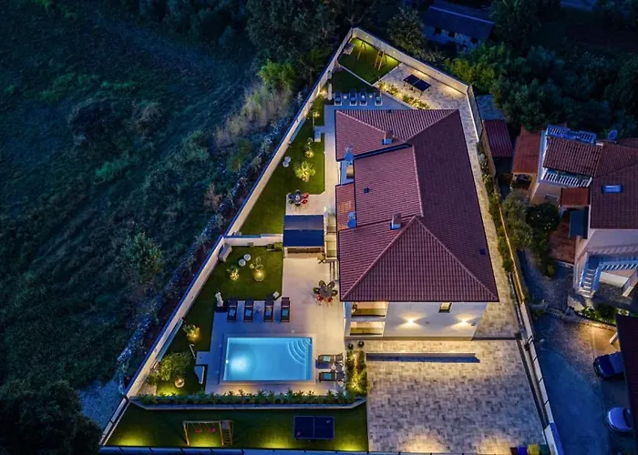 Vila Polaris By Guide *