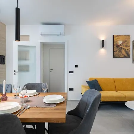 Villa Polaris By Guide