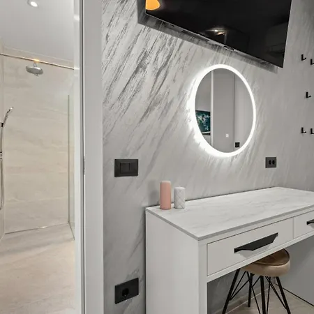 Polaris By Guide Villa Pula